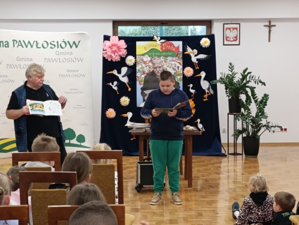 Wiesław Drabik – spotkanie autorskie w Centrum Aktywności Lokalnej w Pawłosiowie