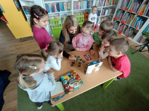 Gry i zabawy w Bibliotece - 12.05.2025 r.
