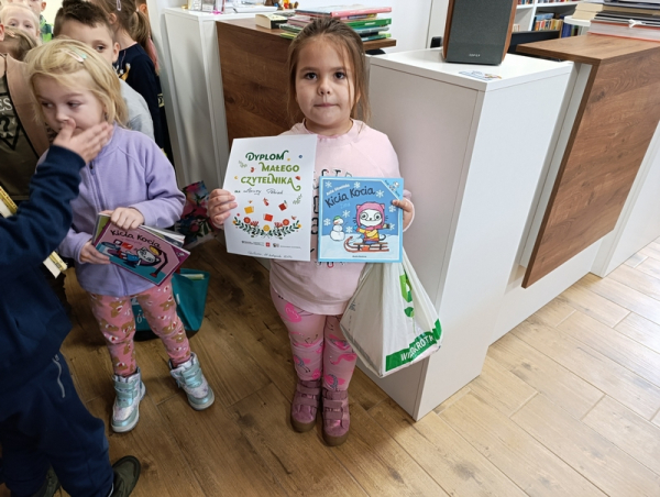 Gratulacje dla finalistów projektu &quot;Mała książka - wielki człowiek&quot;